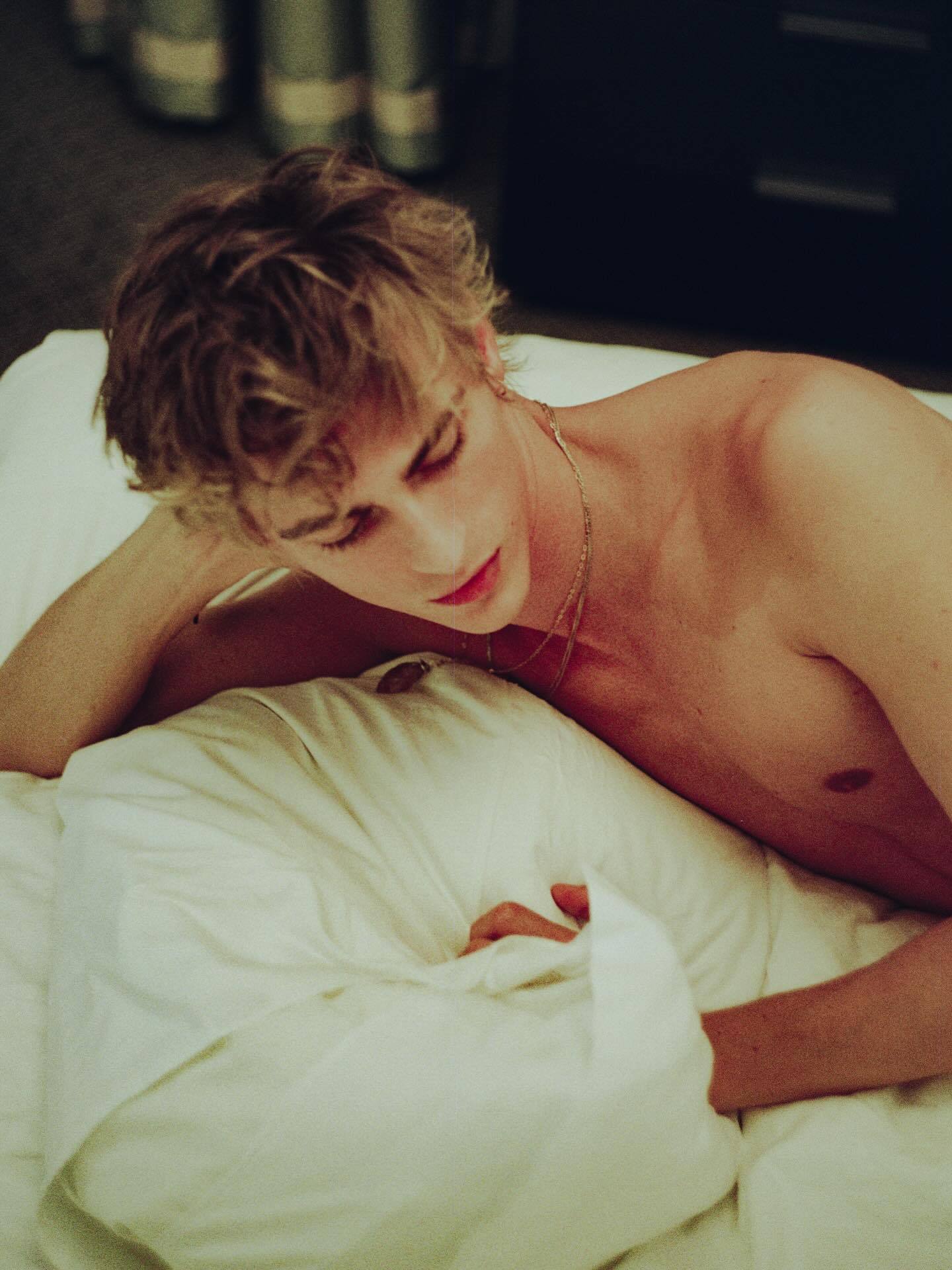 Behind The Blinds Magazine  S/S  2026 多姐