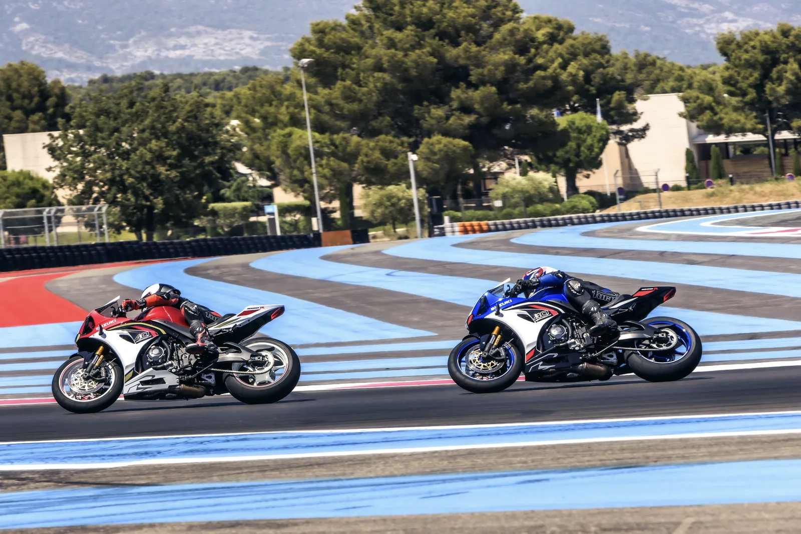 车市热门[超话] Suzuki 2026 超级跑车 GSX-R1000R ​​​