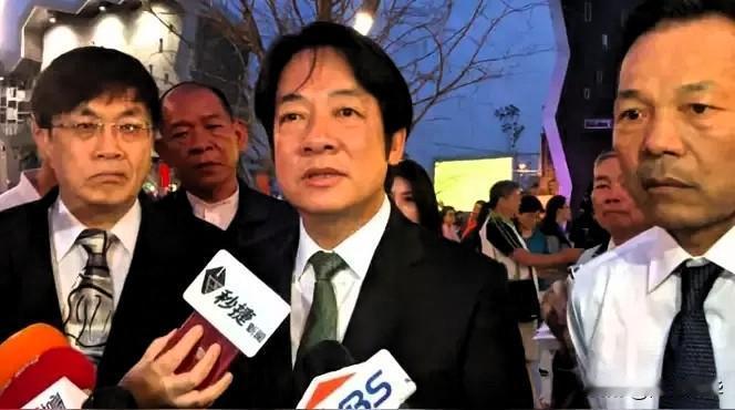 赖清德会如何应对？
12月26日，蓝白合举办的赖清德弹劾案以60票赞成，51票反