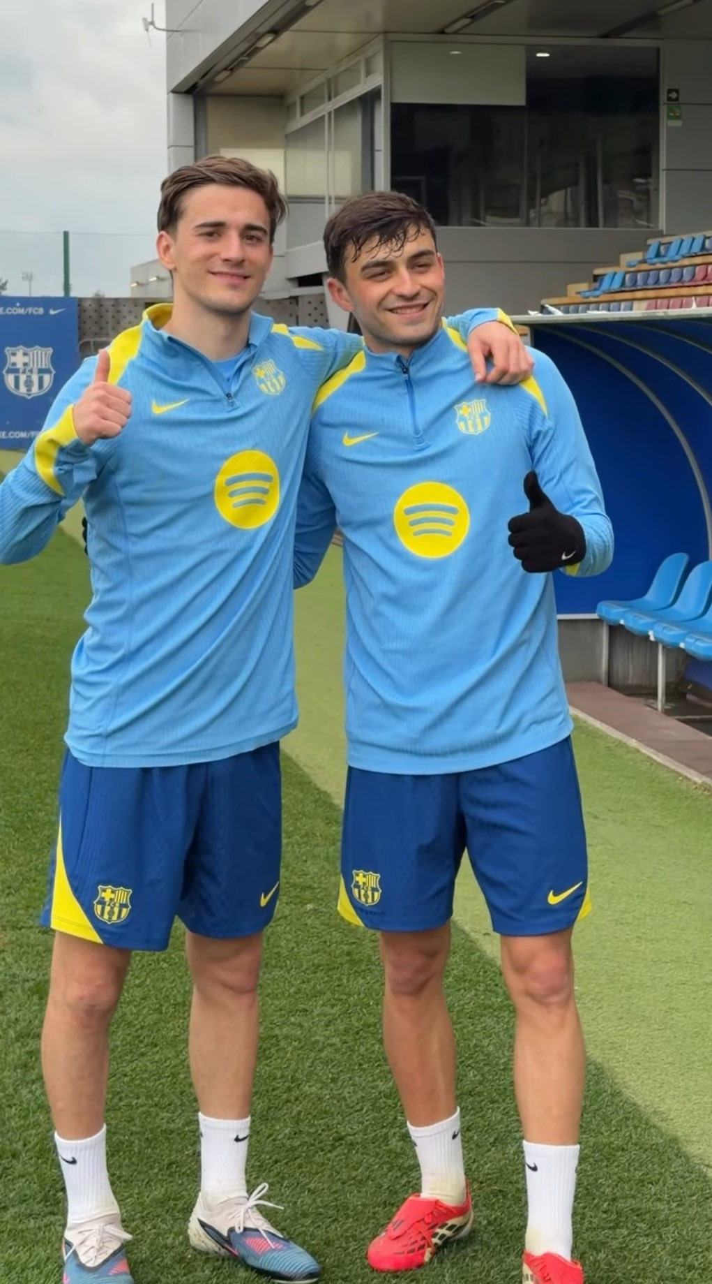 加维和佩德里😍😍😍😍巴萨vs塞维利亚巴萨至死不渝红蓝魂