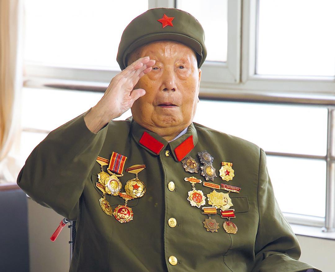 马志选（1918年2月—2026年5月24日），四川平昌人，副军职离休干部，原总