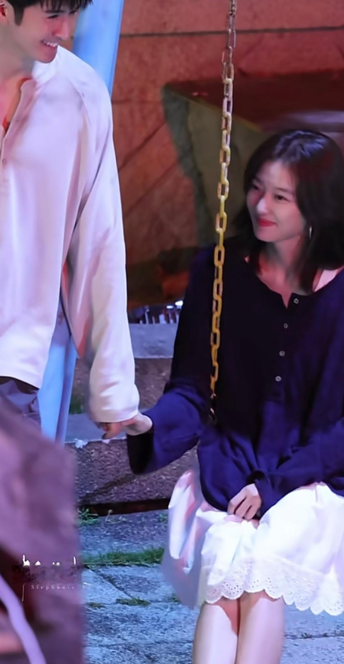 孙千和张云龙的这部月下烟火什么时候抬上来[手指比心] ​​​