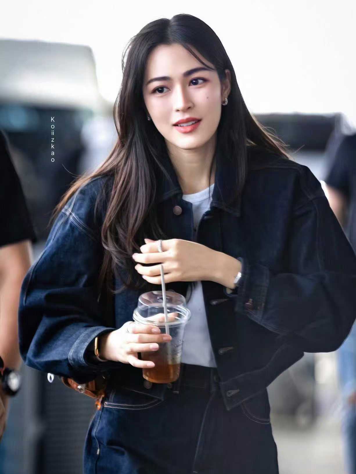 这女人真好看啊lingorm[超话] ​​​