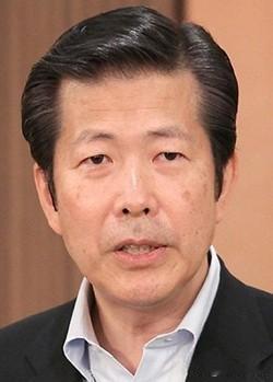 日本甩锅中国干涉大选？闹剧背后藏猫腻
 
家人们，日本政坛又整活了！公明党刚退出
