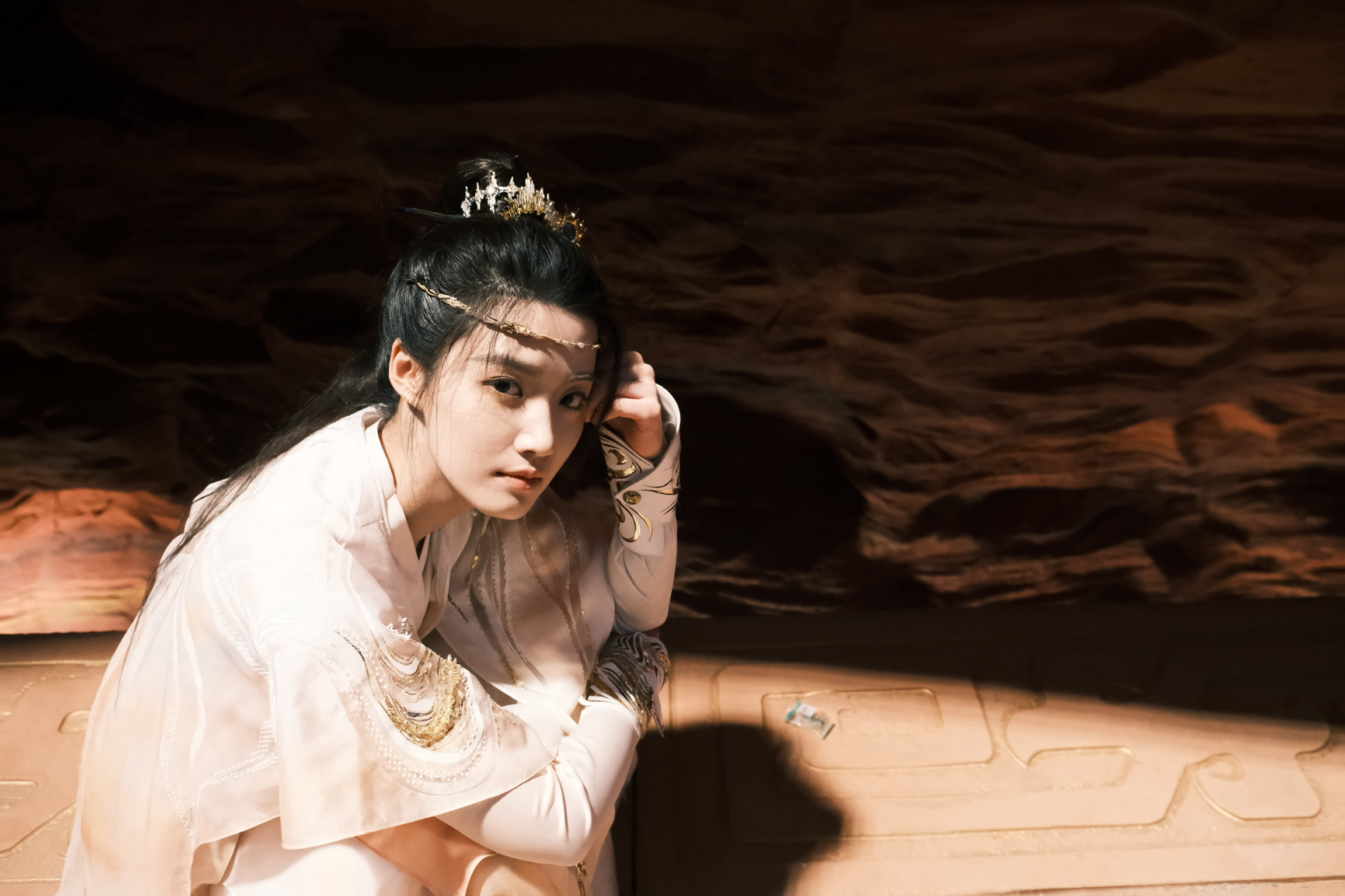 好喜欢这个抹额造型哦～～～[期待][期待][期待]卢昱晓 《入青云》明献☽ 剧照