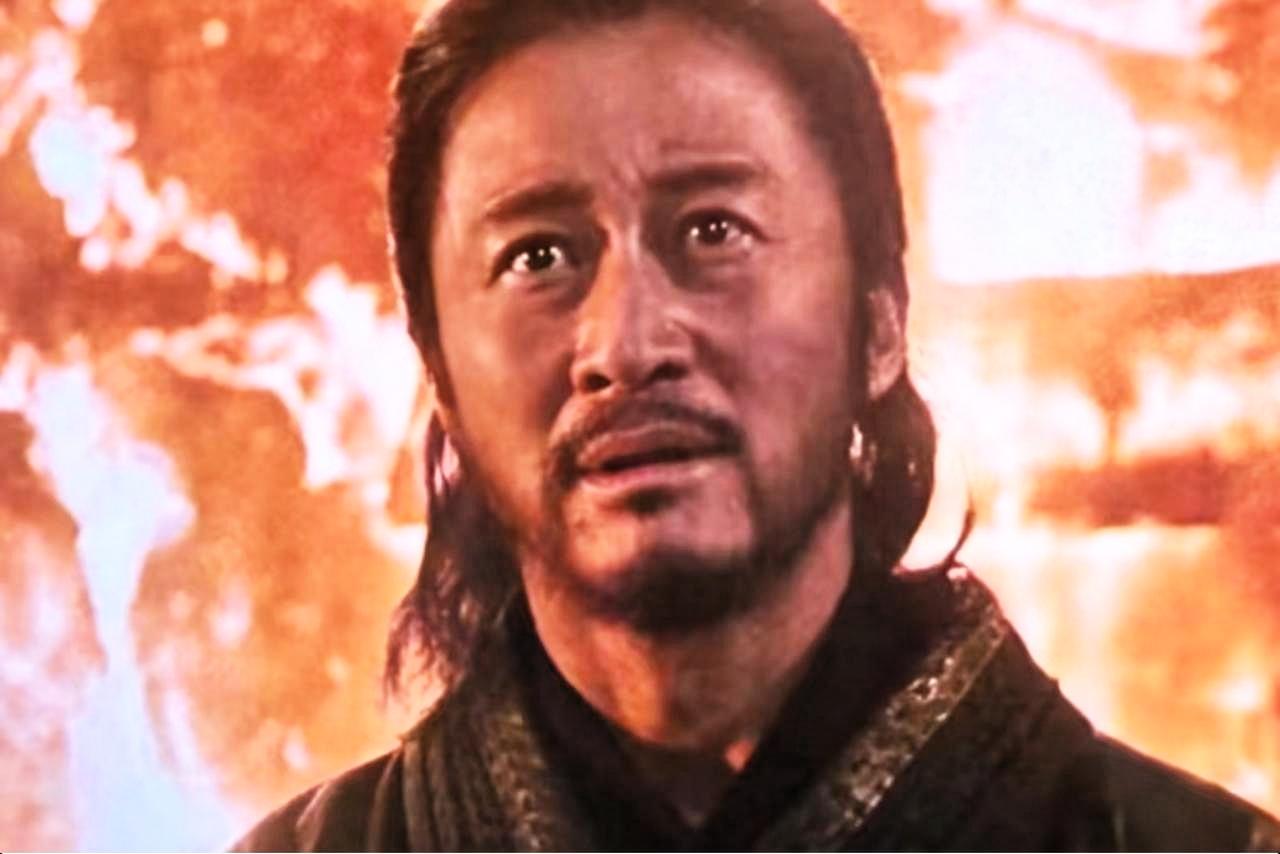 吴京身上这股“玄学”简直玄得离谱，专挑无人问津的荒地深耕，愣是把冷门题材给盘活了