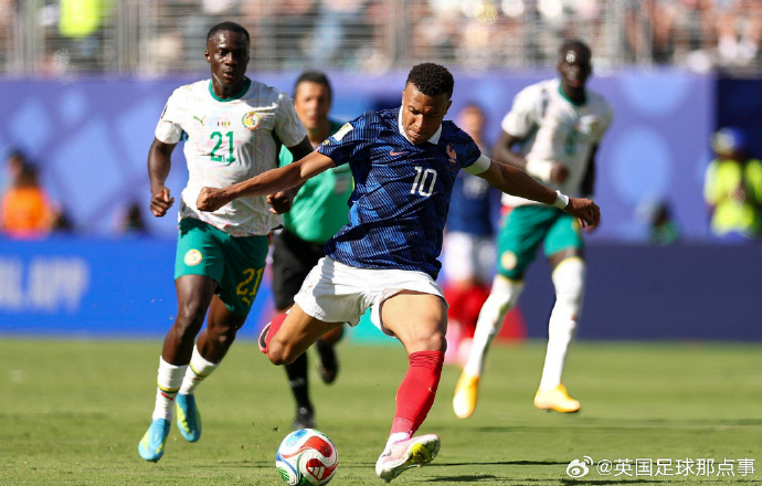 姆巴佩加冕队史射手王法国vs塞内加尔世界杯 镜头一回来姆总就破门！梅开二度！法国