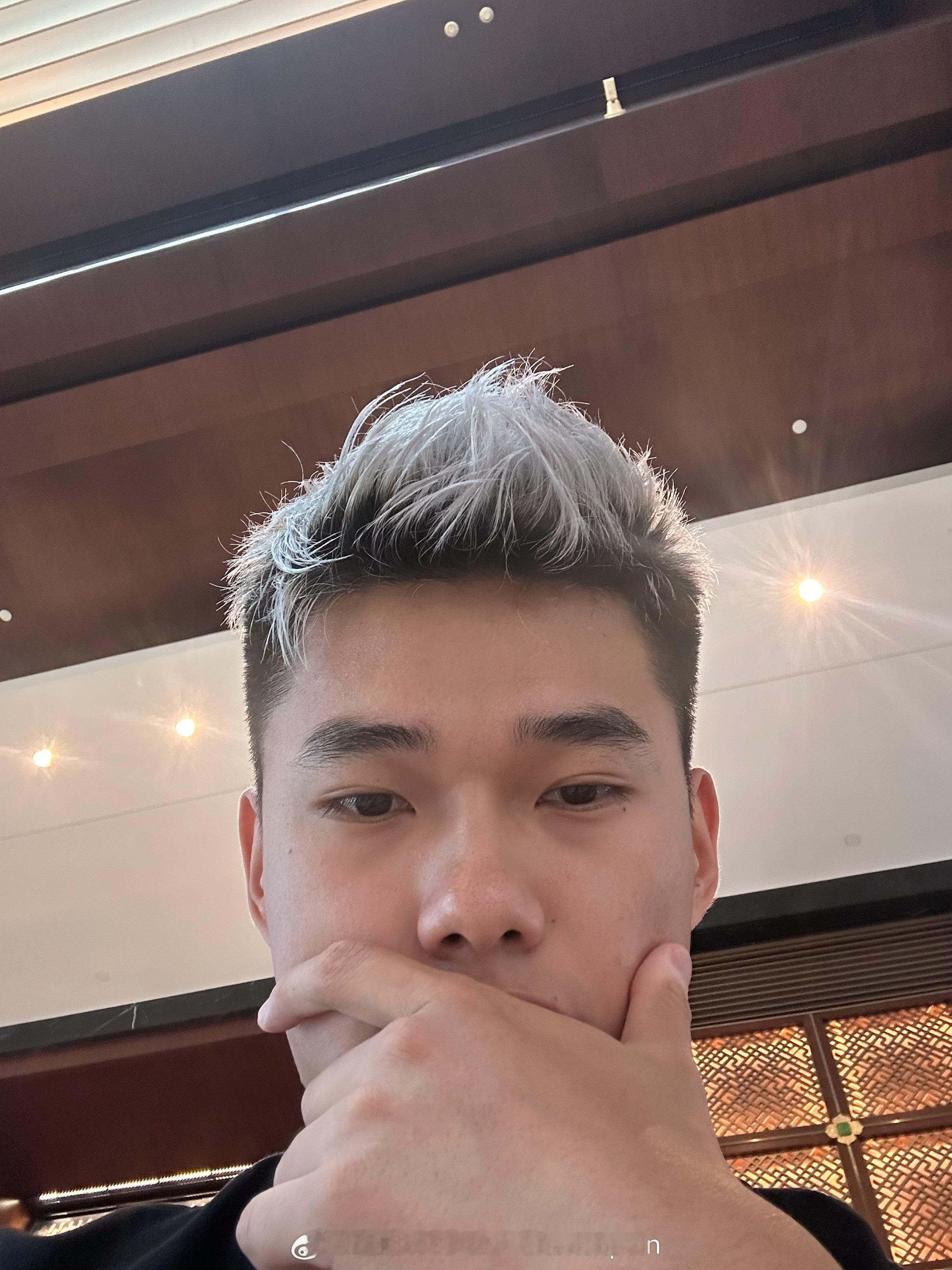 这周🈚️周末，这会准备去拍摄了 ​​​
