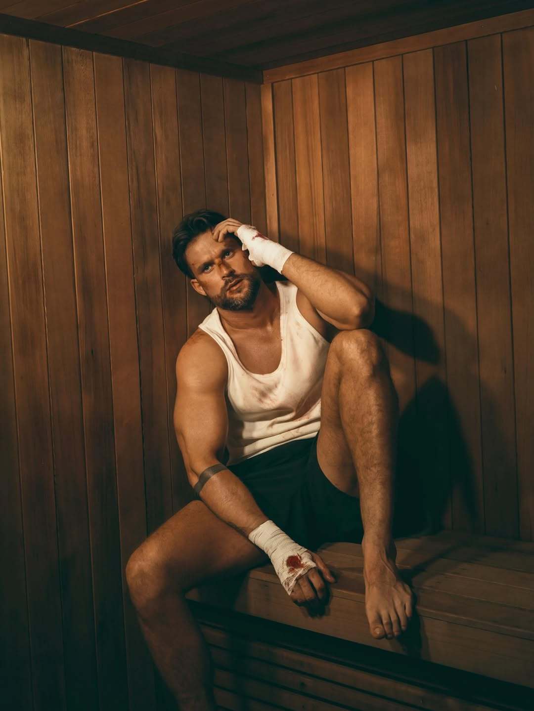 模特: Clovis Nienow | 📸摄影师: Albert Sayegh