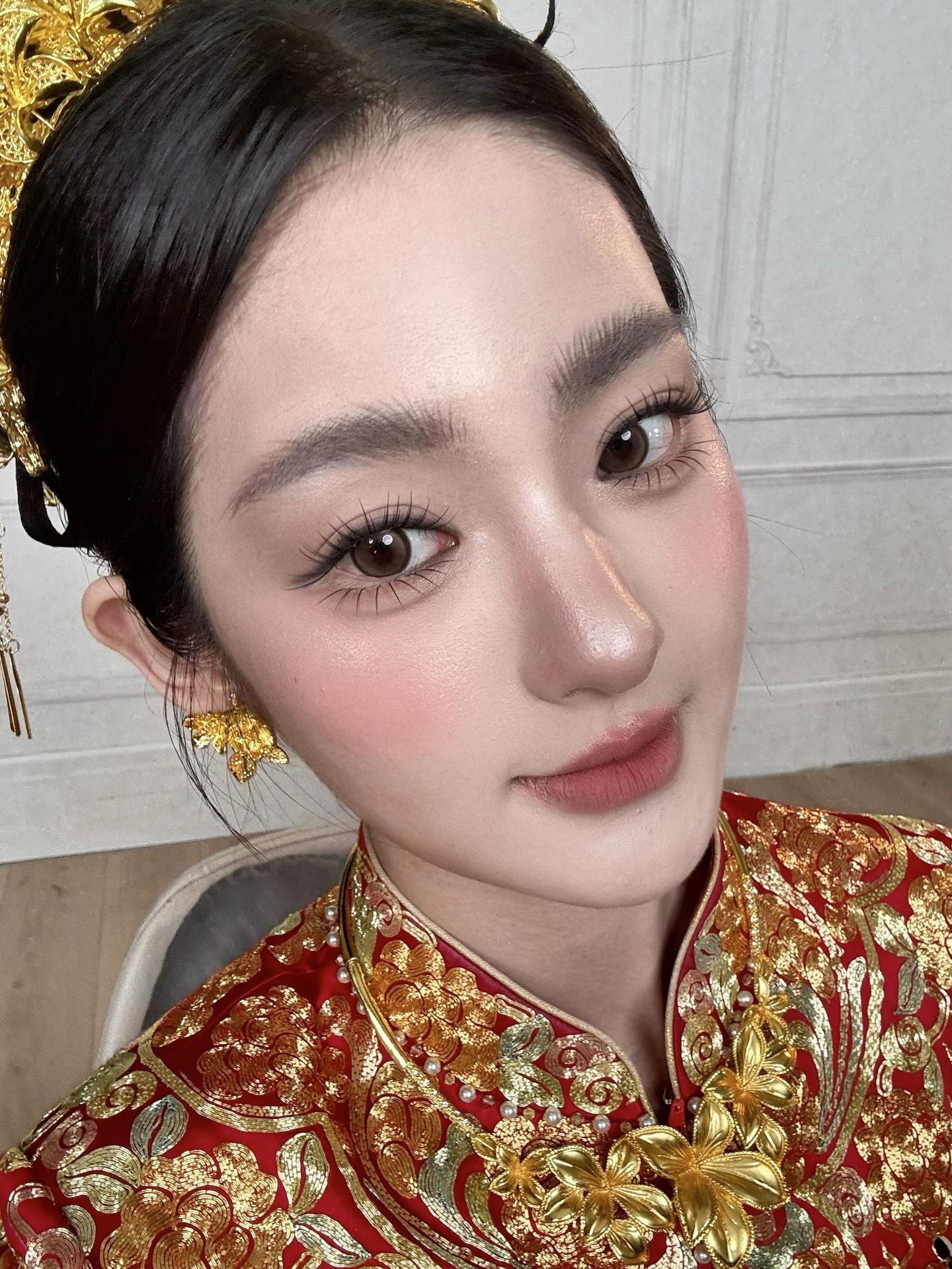 到底还是红色好看