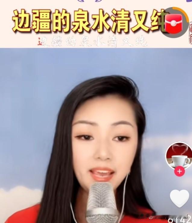翻唱李谷一歌曲的人极力在模仿李谷一

目前很多年轻女歌手在翻唱李谷一的经典代表作