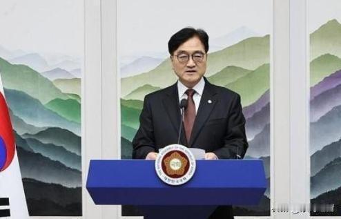 韩国这次太清醒！国会议长硬刚日本：不反省历史别谈合作！
 
韩国终于不再含糊其辞