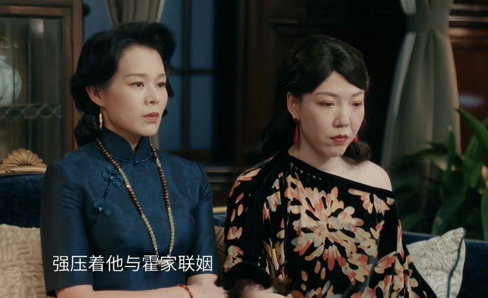 胡杏儿✖️吴莫愁合作《这一秒过火》，我浪3了这一秒过火 短剧感这一秒过火