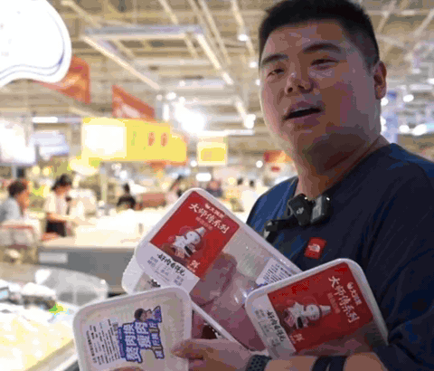 上海为了鼓励减重有多拼毕竟把身上的肥肉换成盘子里的瘦肉，怎么算都是“稳赚不赔”。