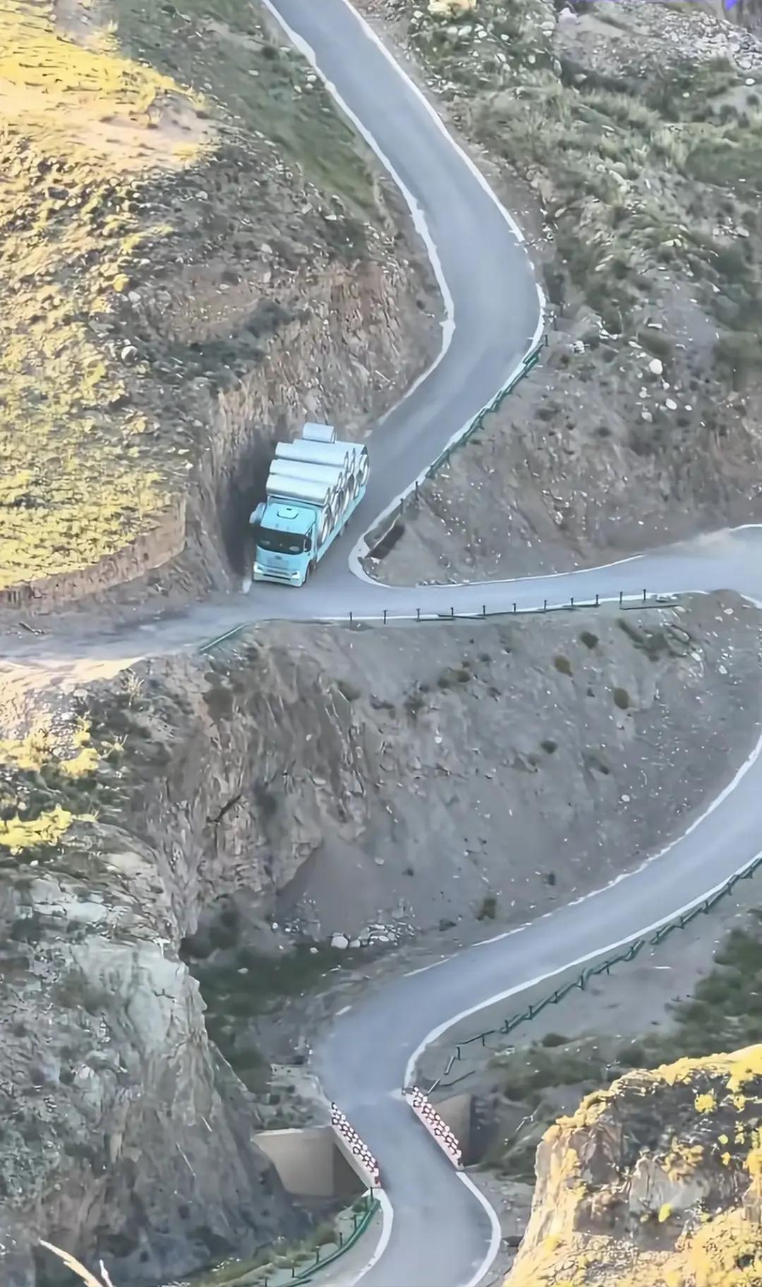 这样的山路只有哪个省才有，道路崎岖？在这样的山路需要注意什么？平原没有吧？一般的