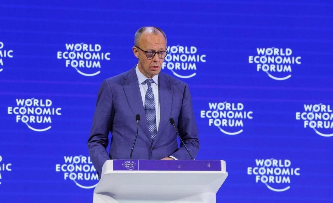 在达沃斯论坛上，德国总理默茨想要