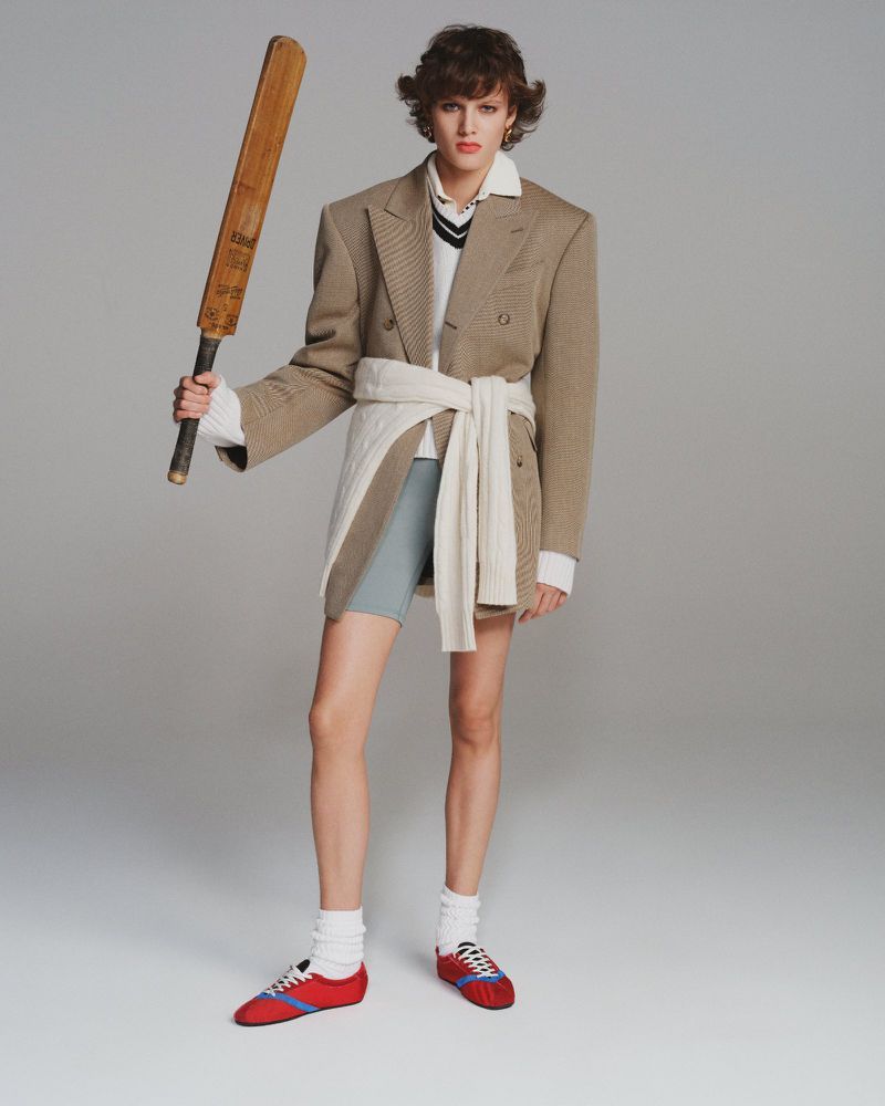 模特Noor Khan出镜《M Le magazine》2026年4月刊封面大片