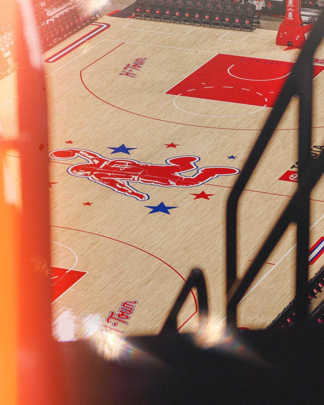 明早9点 奇才vs火箭城市版地板已就位 🚀