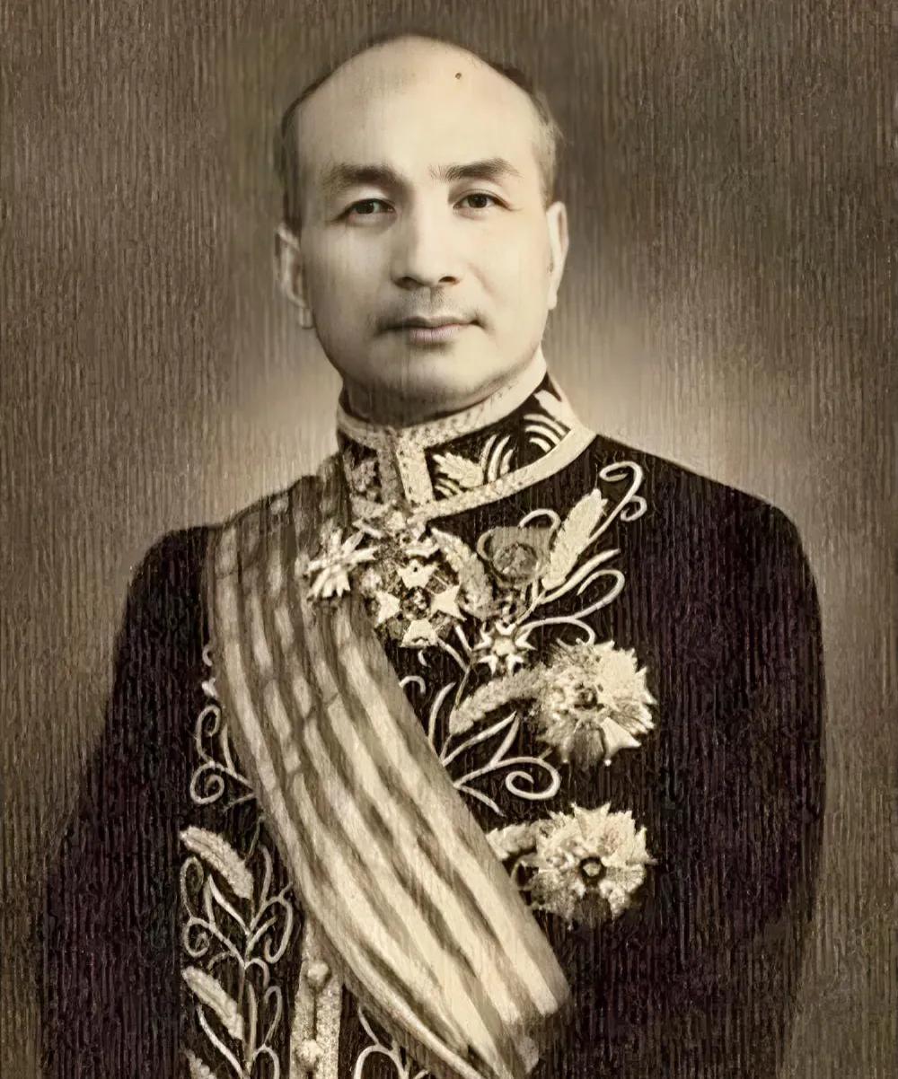 1946 年 8 月 23 日，汪伪政权核心人物、大汉奸褚民谊在苏州被依法执行枪