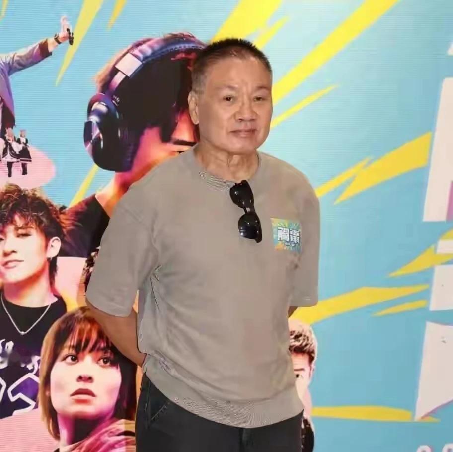 “失踪”许久后，73岁TVB老戏骨现身引关注！只见他面容憔悴，神情呆滞，反应也略