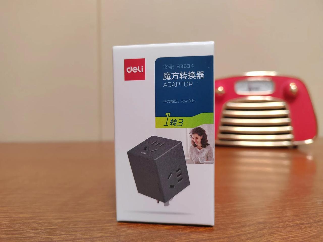 最近入手了一个1转3的魔方转换器，用起来感觉不错，和大家分享一下。
      