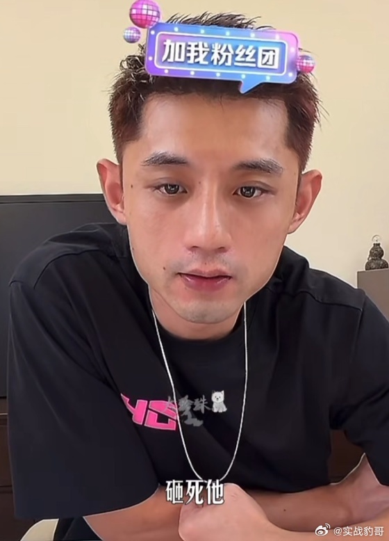 张继科一共公开评价过他三次，最恨一句话是：“林诗栋的天赋，比我都好”。 这句话扎