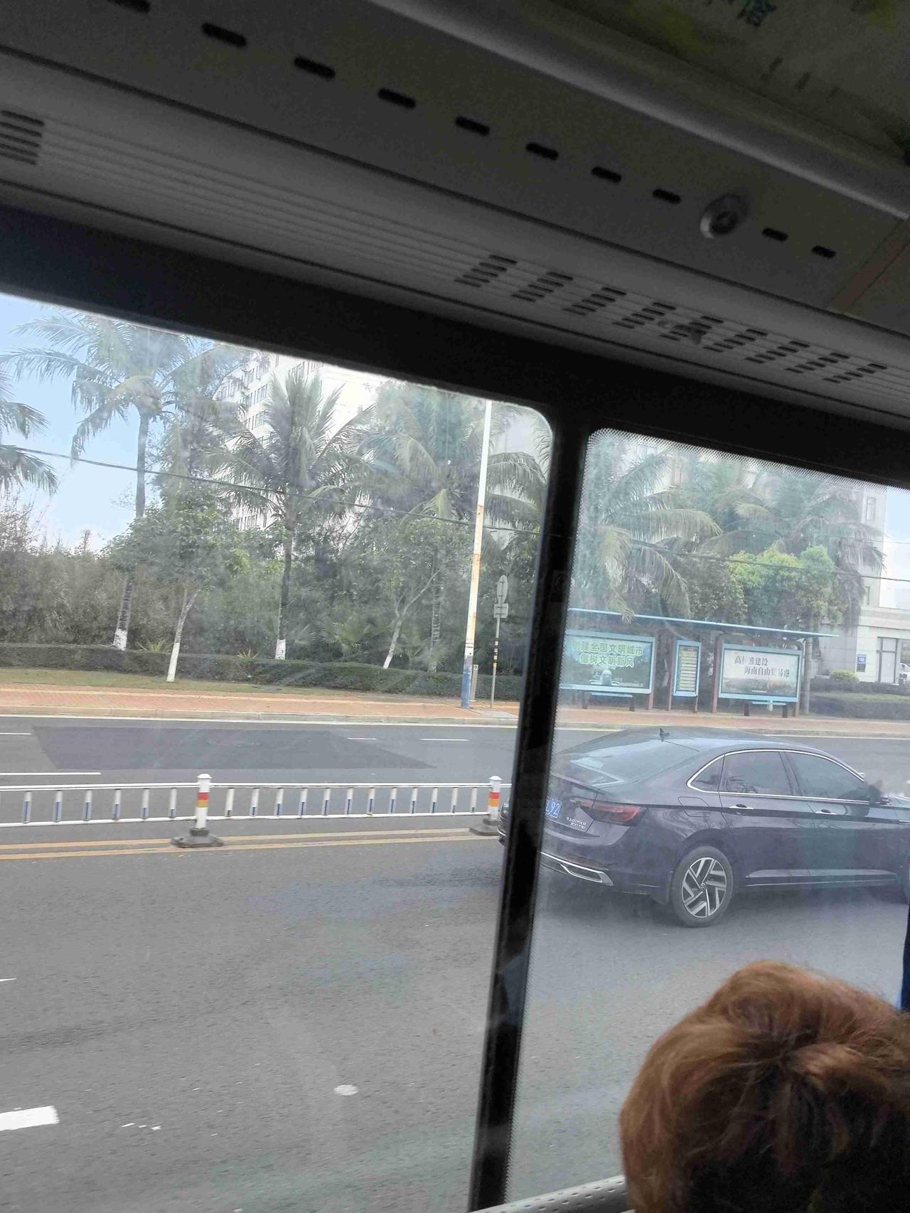 我的今日状态：😁轻松愉快
我这里的天气：☀️多云🌤