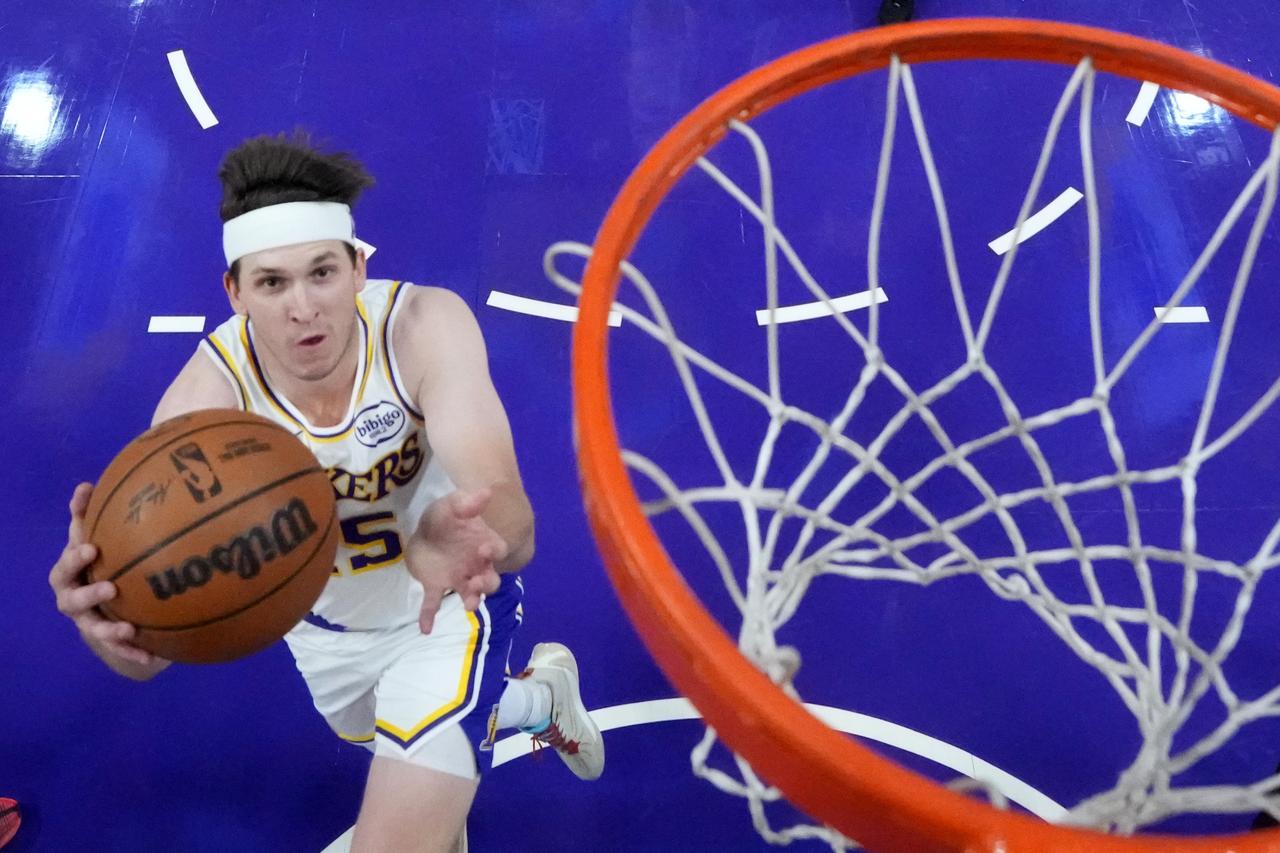 湖人队的后卫里夫斯签下了一份大合同，这样的话，NBA落选秀保障薪资总排行榜已经出