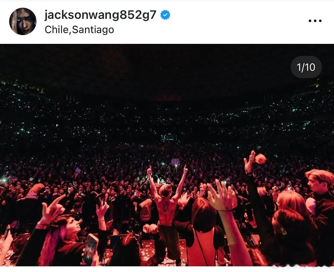 你可以说王嘉尔在国内不火，但在国际算华人明星顶级流量毋庸置疑…而王嘉尔是实打实的