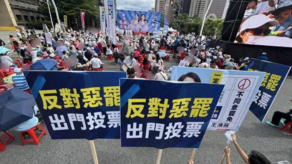 台湾终究是会统一的，也就是说，台湾在统一面前会碰得头破血流才会意识到统一的好处与