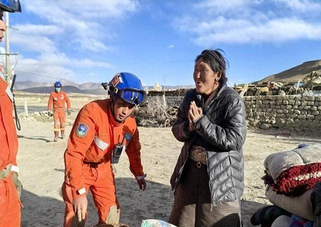 2025年开年，一场突如其来的地震，撕裂了西藏的宁静，也牵动了全国人民的心。一方