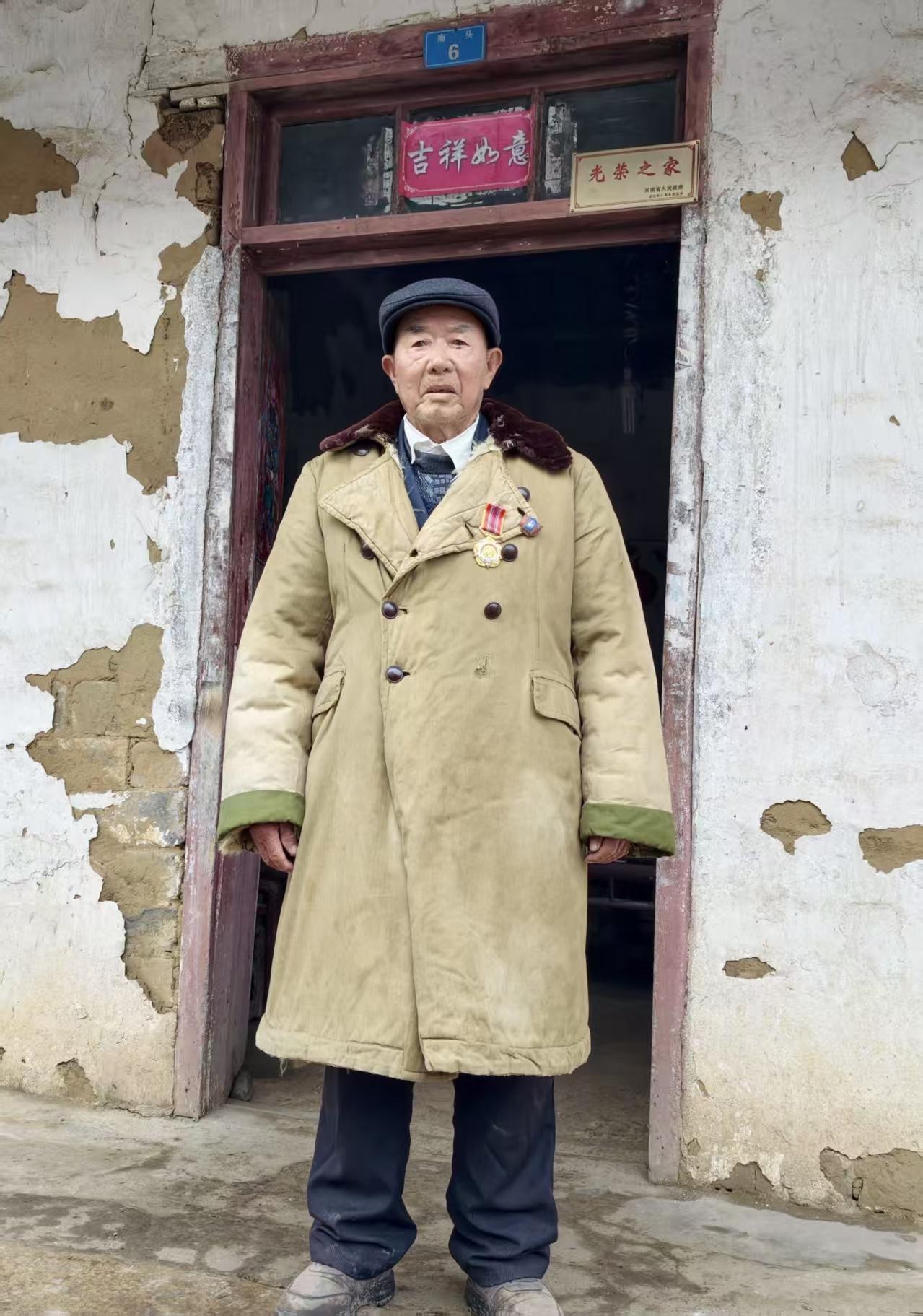 2026年2月3日上午，由商城县退役军人事务局副局长岳蔚，携手商城县志愿者卢庆，