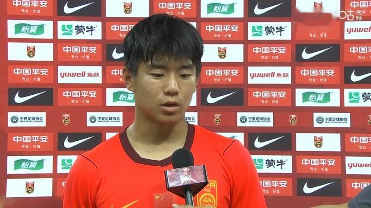 U17队长周雨诺：对手身体和脚下都很好，是亚洲层面没见过的球队