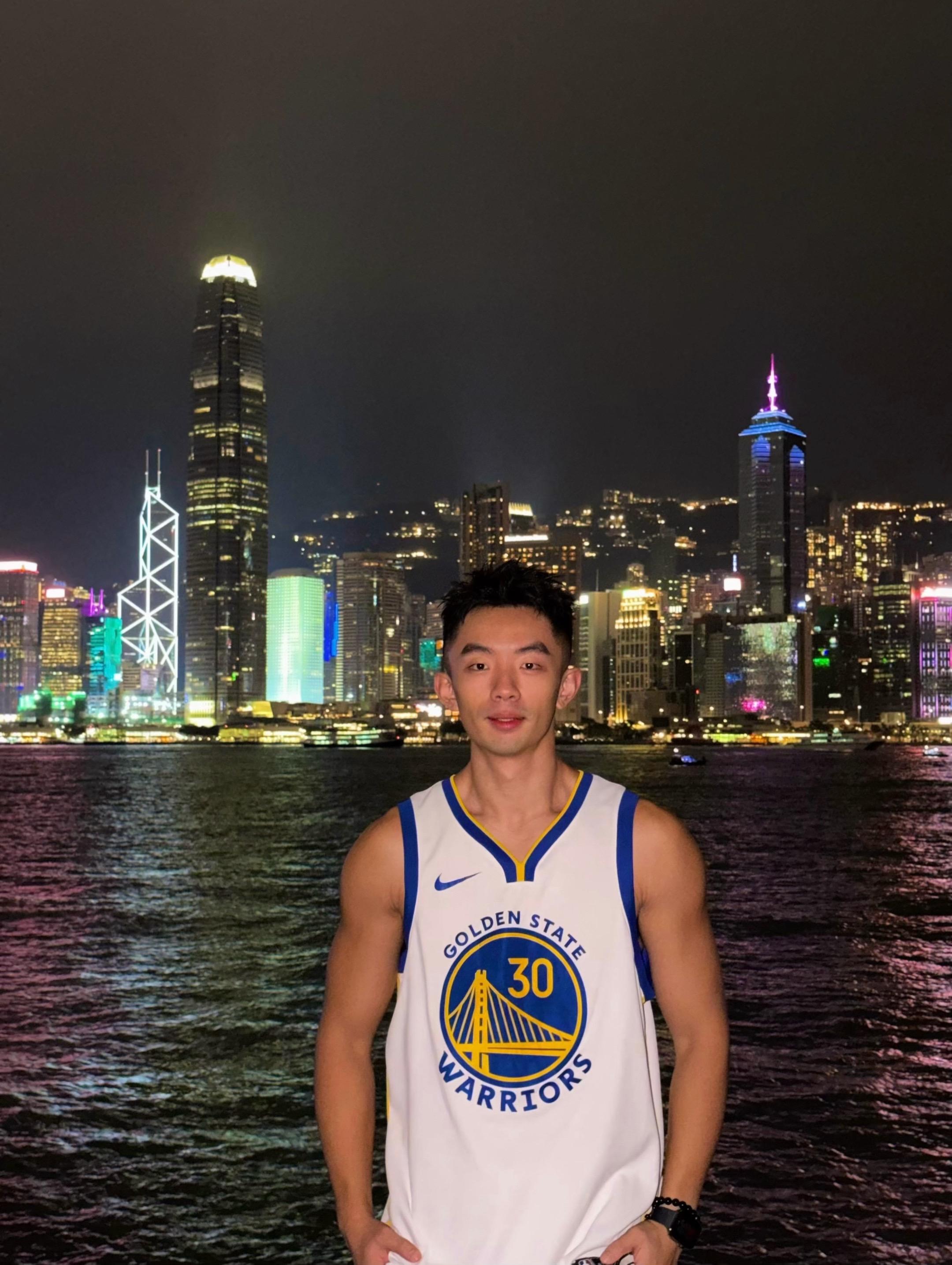 香港Plog｜黑皮小帅暴走2w步🇭🇰 7岁就想去的城市，走了18年...