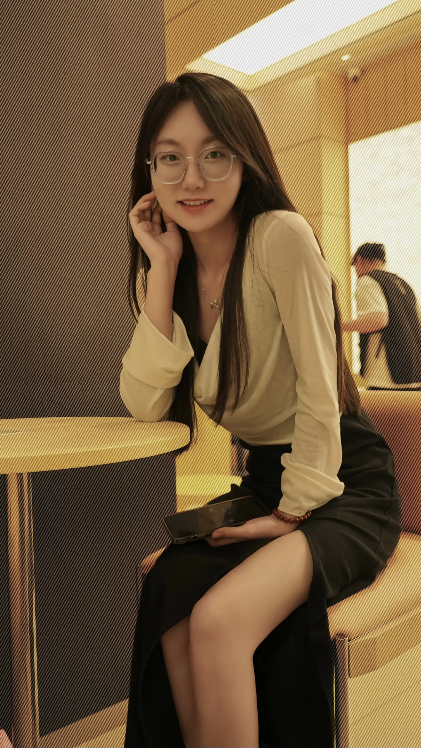 一个月多少钱才能维持你现如今的生活