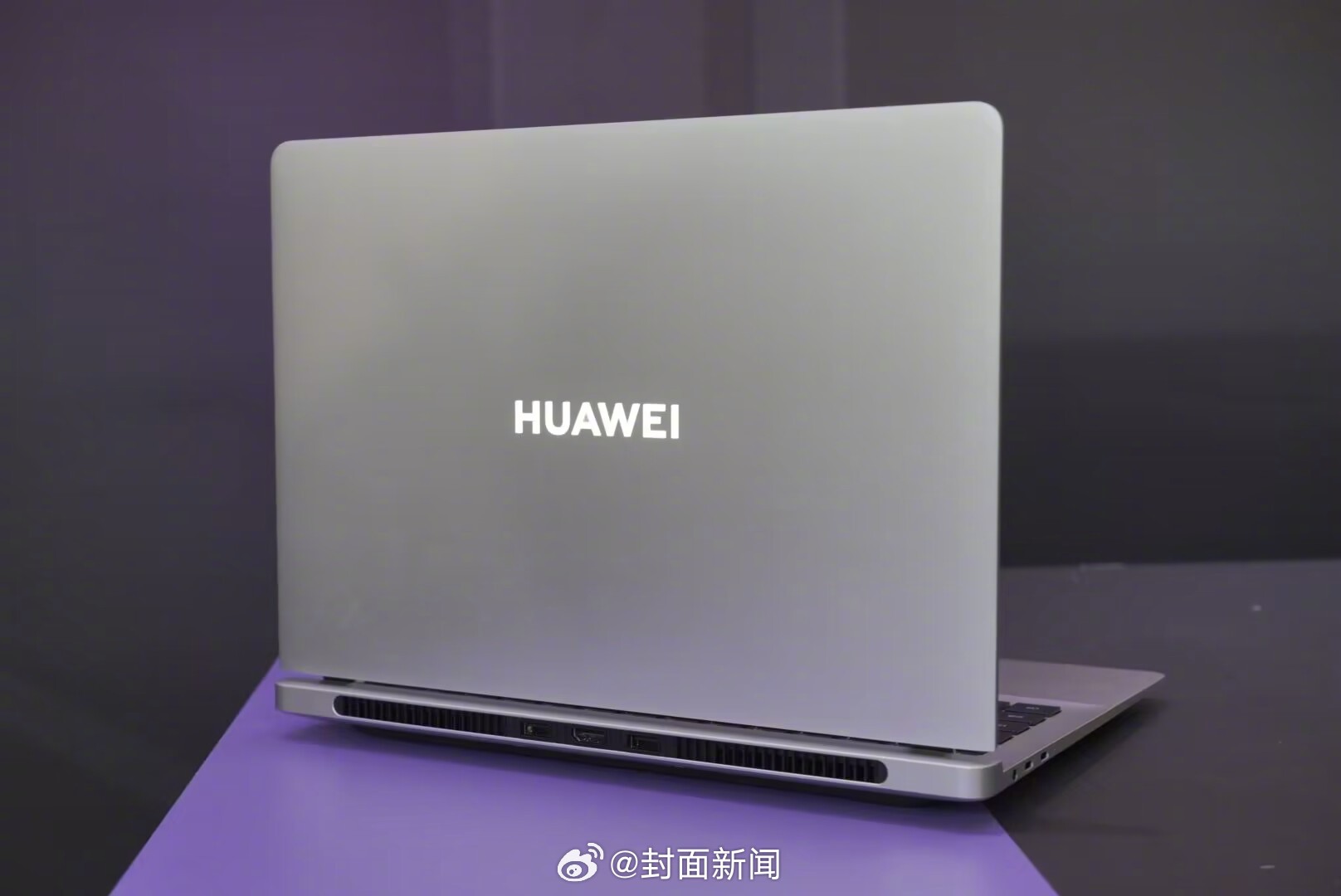 【#ChinaJoy惊现华为未发布新品# 华为高性能笔记本新布局】某探展博主在C