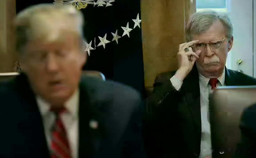 博尔顿说，特朗普处事没有战略眼光和长远规划，都是想一出是一出，走一步看一步。 ​