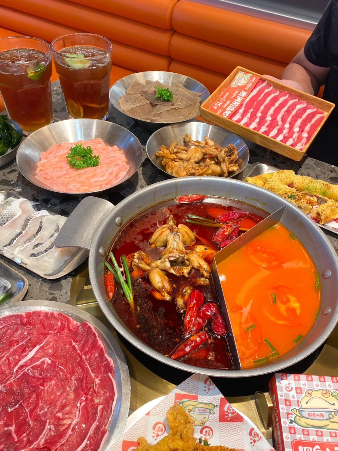 发了pyq都在问的火锅