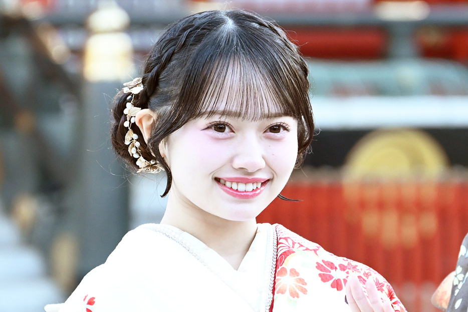 【新闻】AKB48花田蓝衣   成为偶像组合 AKB48 历史上首位被解除契约的