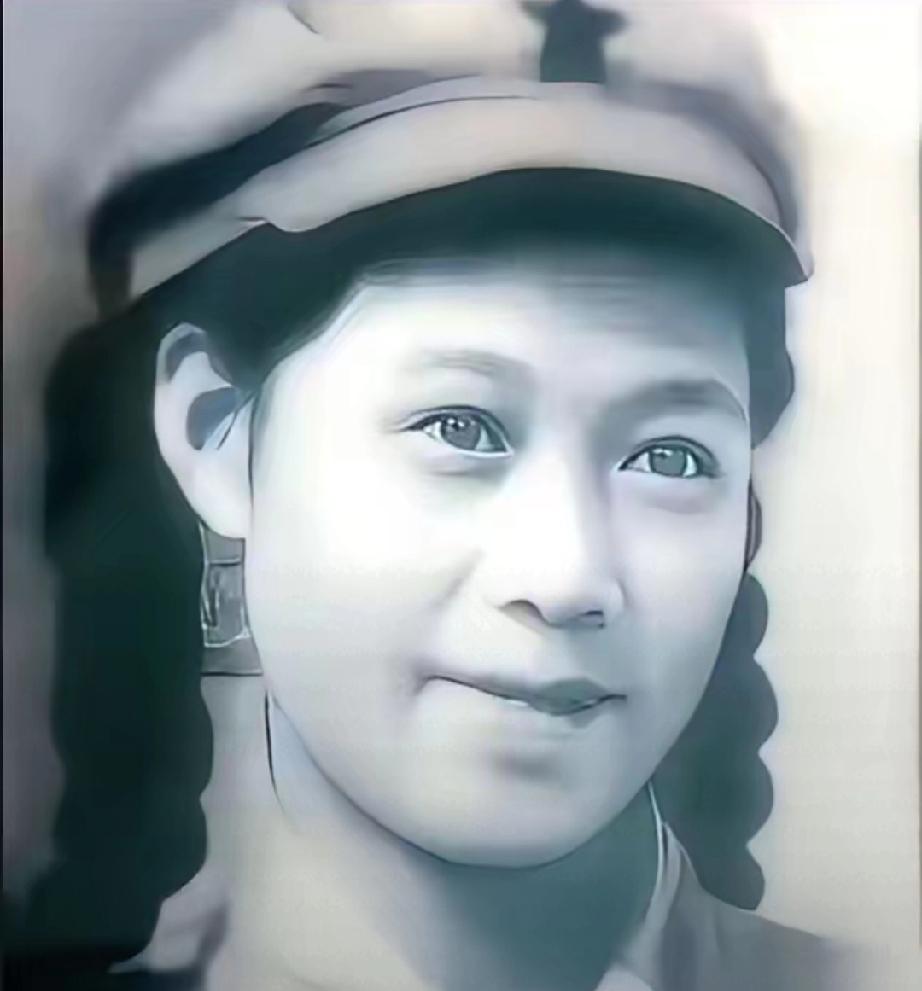 16岁少女战场英勇救战友，现代人看了都自愧不如！

1952年，
上甘岭战役正如