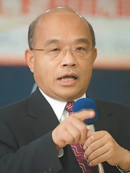 谁才是“台独”阵营里藏得最深的那条毒蛇？很多人会说是蔡英文或赖清德。错！真正的“