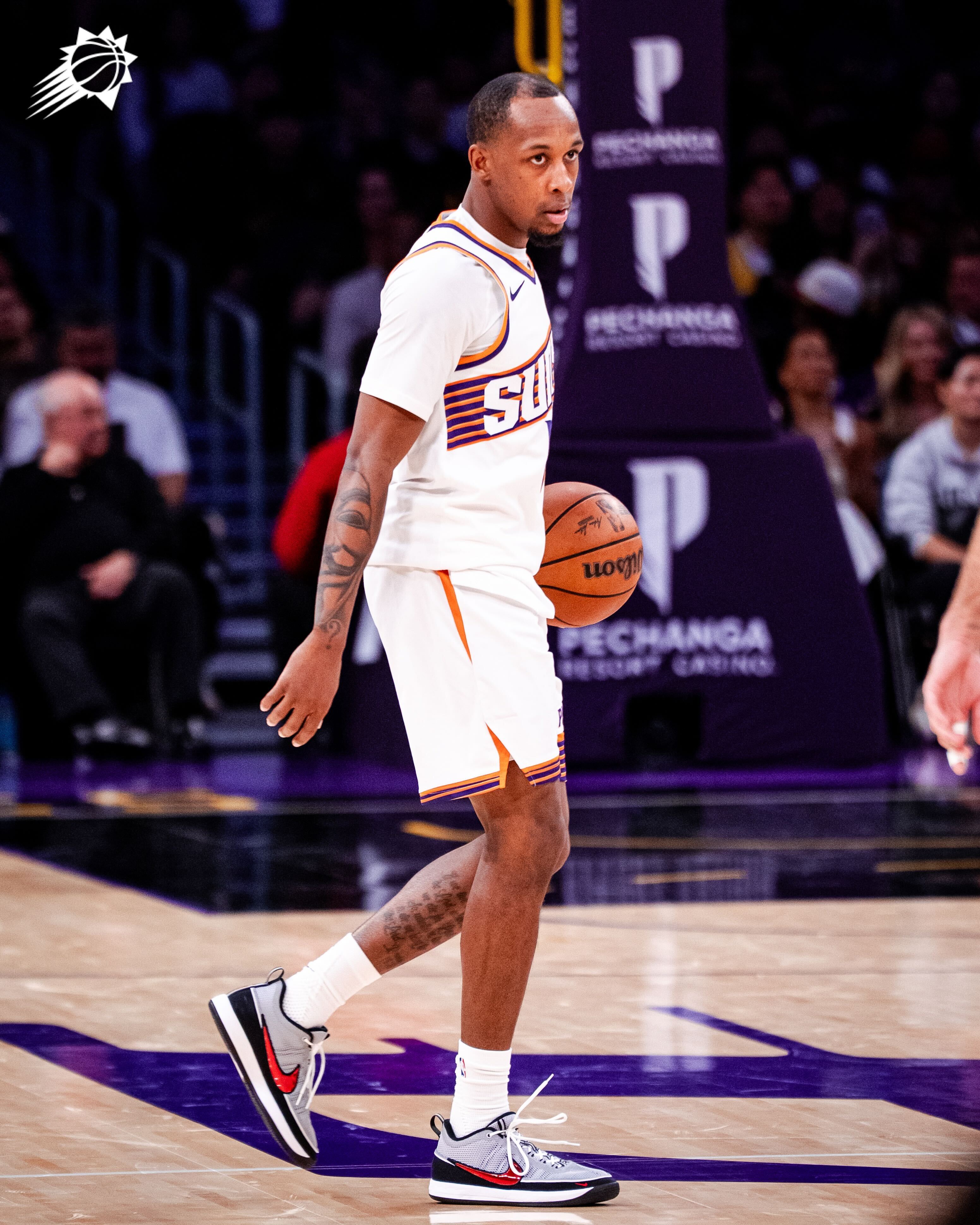 布耶进攻造成杀伤，两罚全中 🆗菲尼克斯太阳 ｜旭日东升 ｜太阳vs湖人