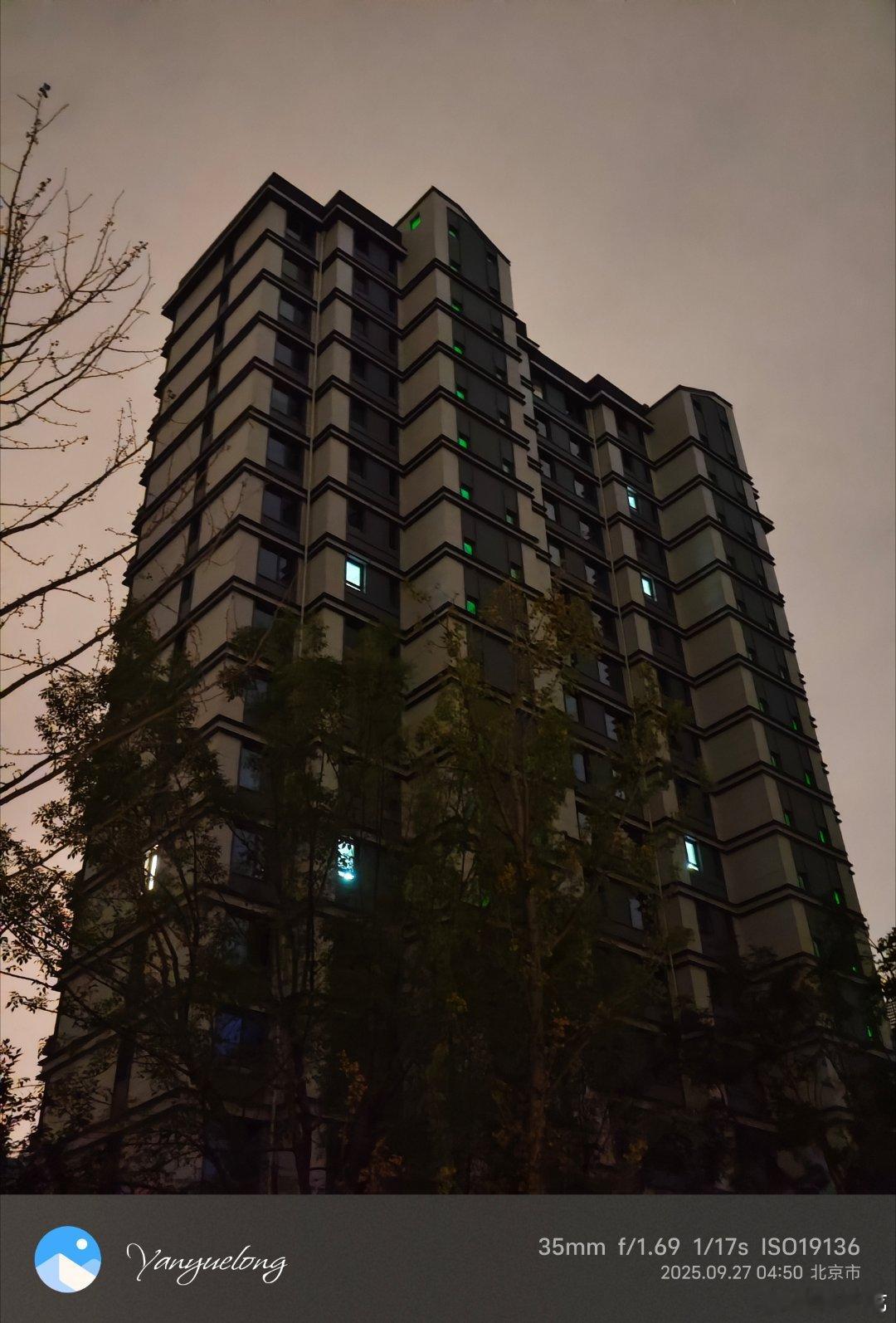 凌晨四点的北京 ​​​