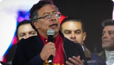 哥伦比亚首都爆发大规模集会声援总统佩特罗‌
2025年10月24日，哥伦比亚首都