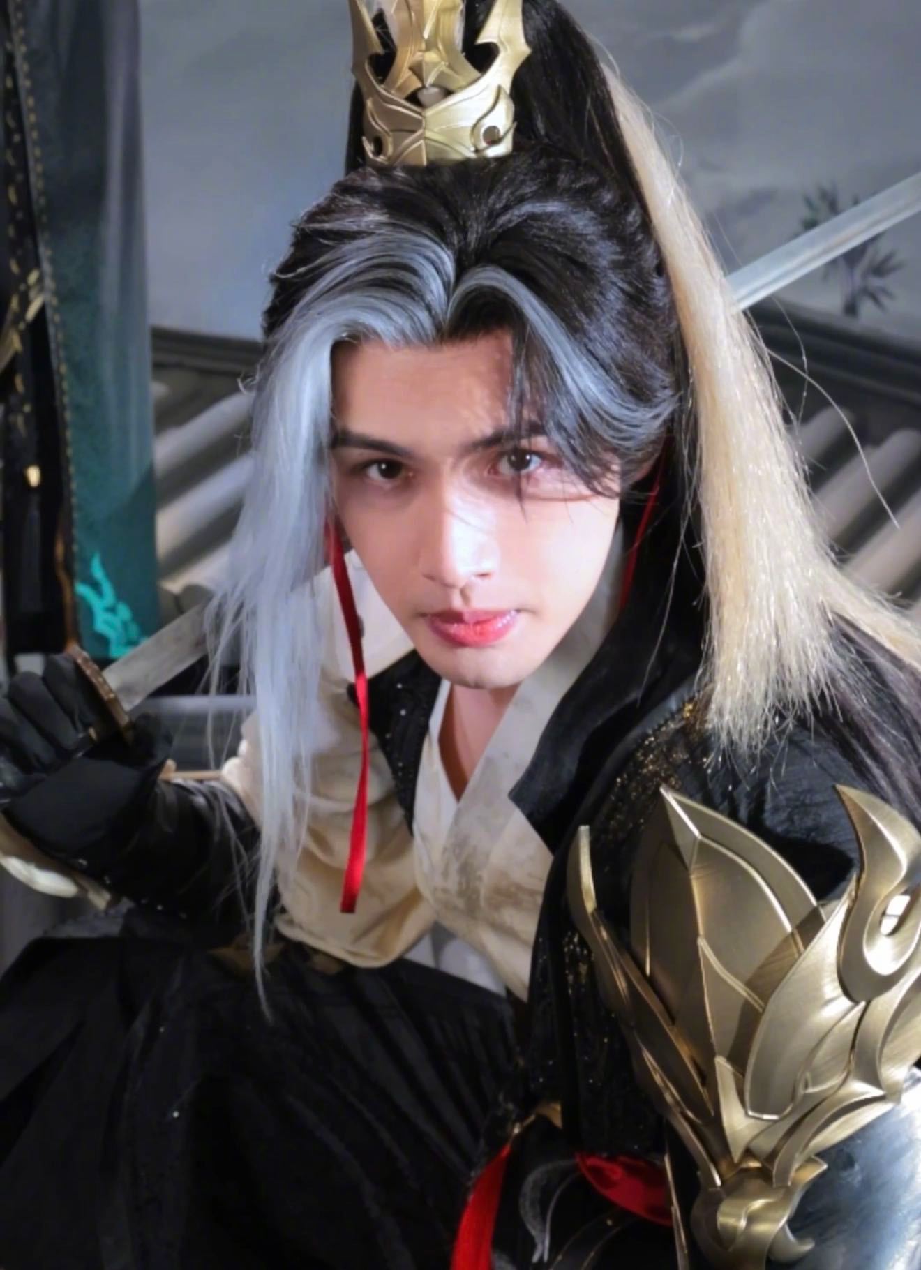 张彬彬的古装挑染夯爆了张彬彬 KO十年后还是颜霸 的古装挑染到底是谁在爽啊！！半