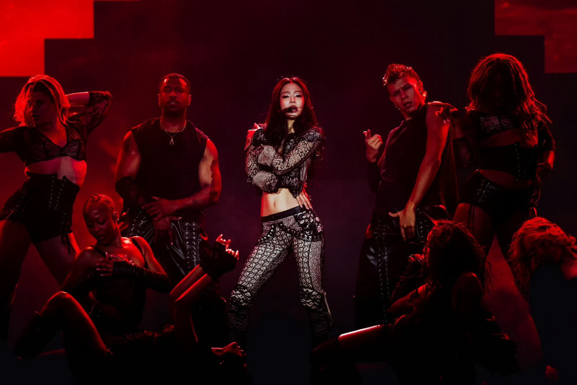 JENNIE 真正的艺术品 
