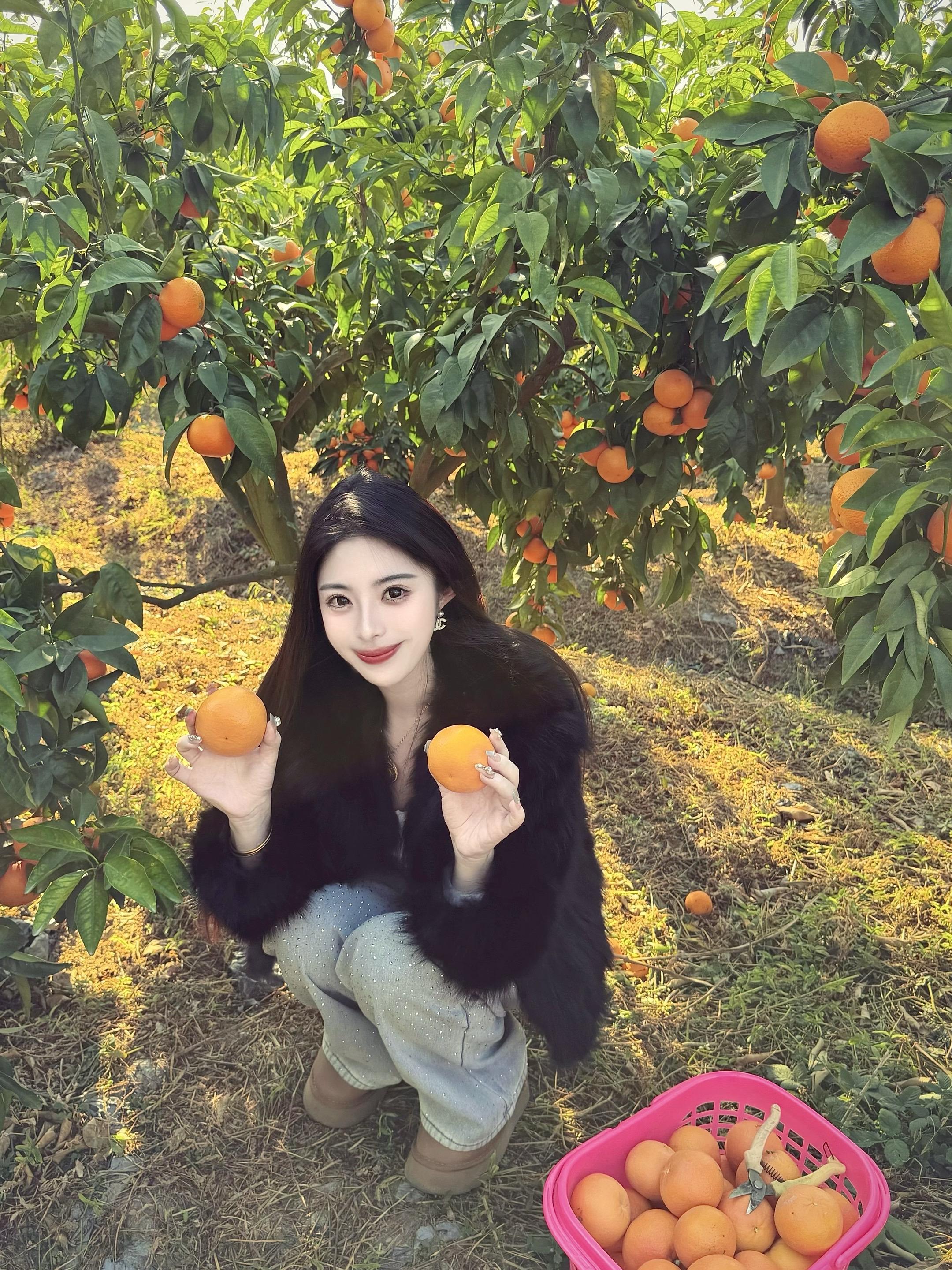 以为牵了哥哥的手 就能得到哥哥的心 没想到哥哥是千手观音