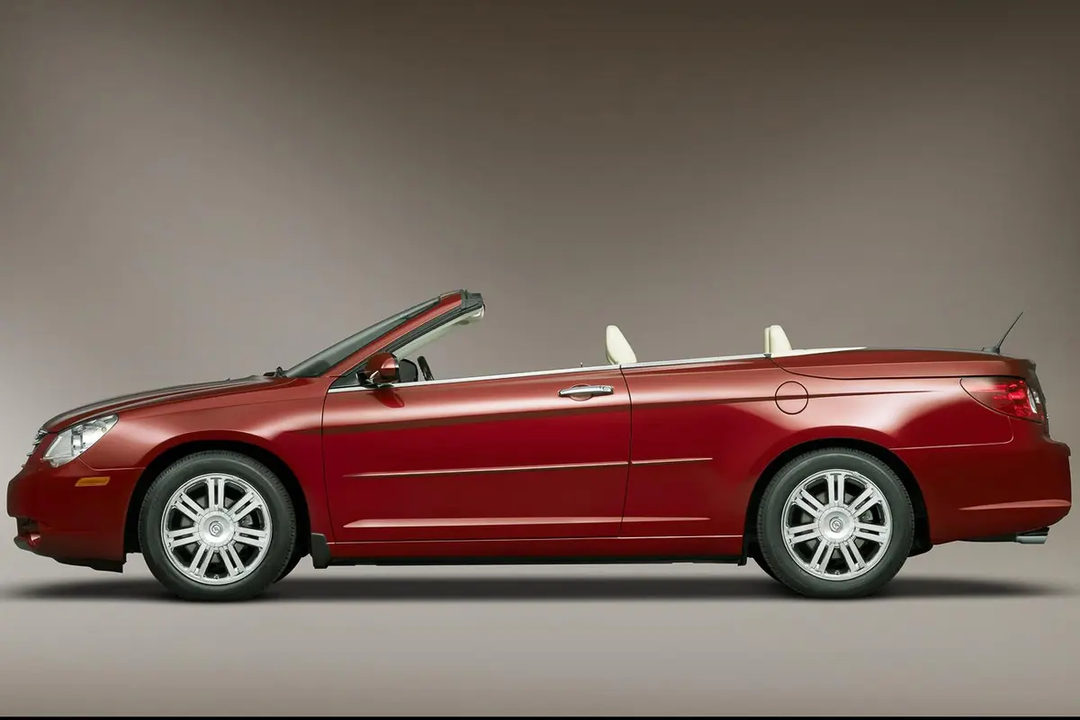 克莱斯勒 赛百灵 