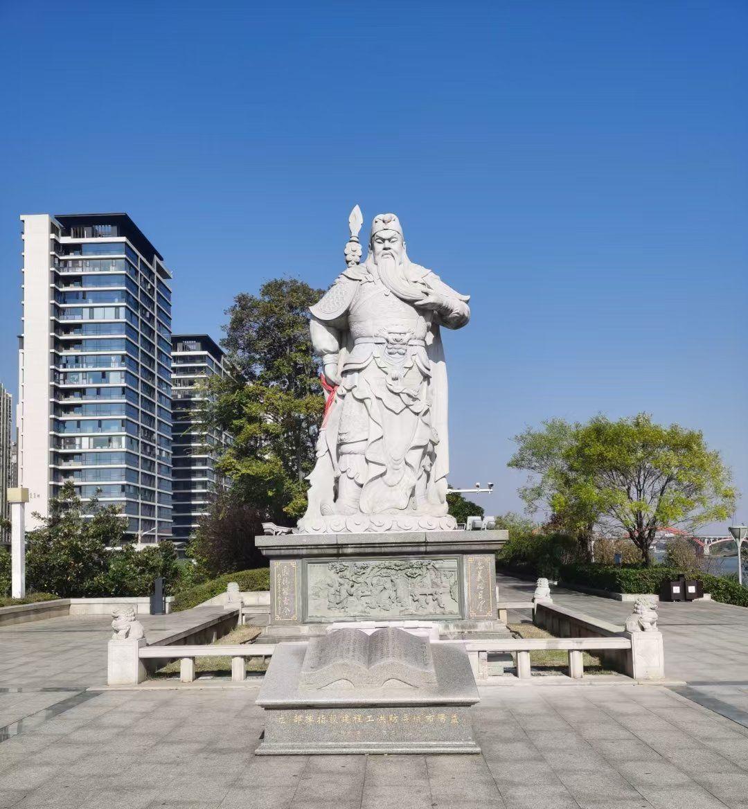 益阳的上市公司数量，在全国高新区的排名，应该是湖南的第二方阵了，超过了一些三线城