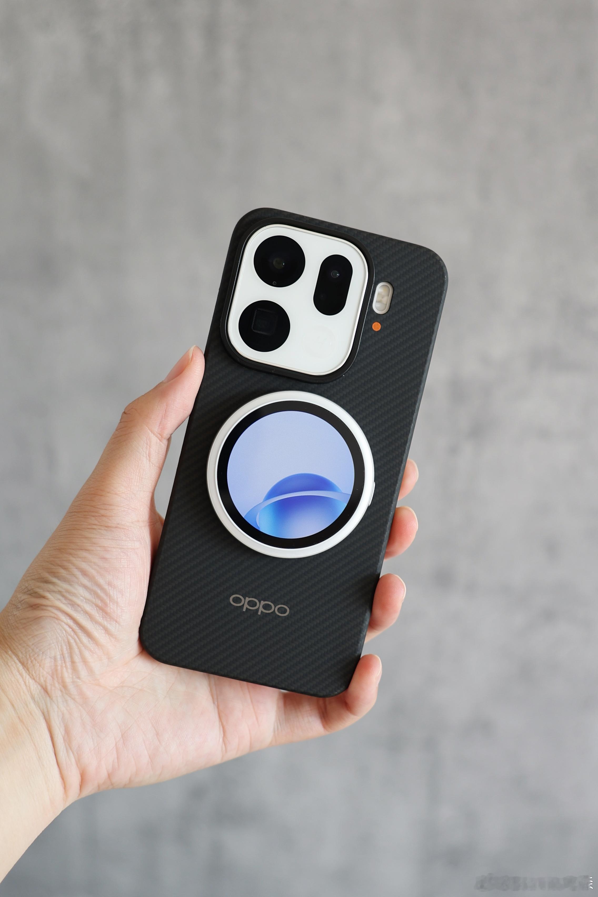 其实很多人买Pocket类产品吃灰，倒不如买OPPO Bubble这种，用手机后